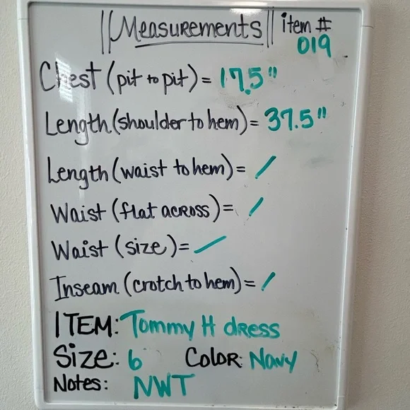 Tommy Hilfiger Navy Floral Mesh Sleeve Dress – Size 6 (NWT) - Picture 5 of 5